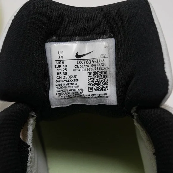 Nike  Running Shoes Boys Size 7 Youth EUR 40 Star Runner 4 White DX7615-102 - Picture 13 of 13